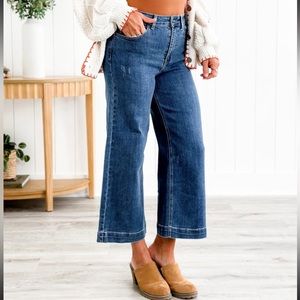 Wide Leg Risen Jeans